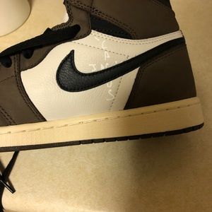 Jordan 1 Travis Scott High
